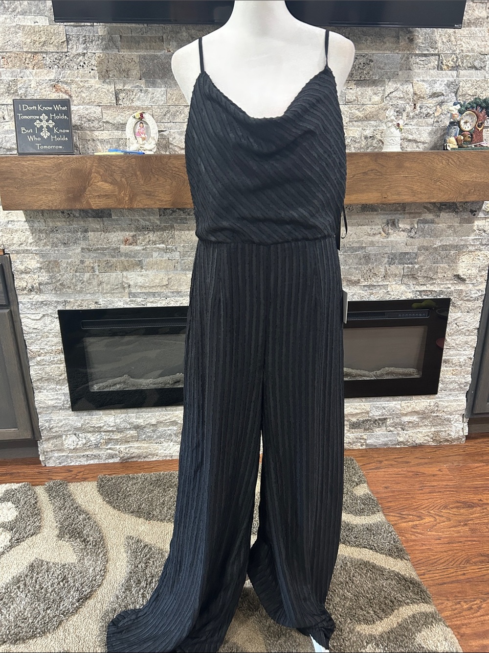 Lulu's Black Ribbed Cowl Neck Wide-Leg Jumpsuit new with tags size large